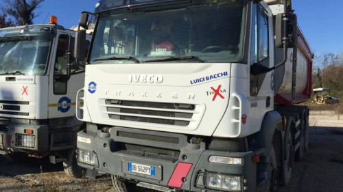 Image for product IVECO TRAKKER AD410T44H RIBAL. POST. TIPO VASCA KM 328000