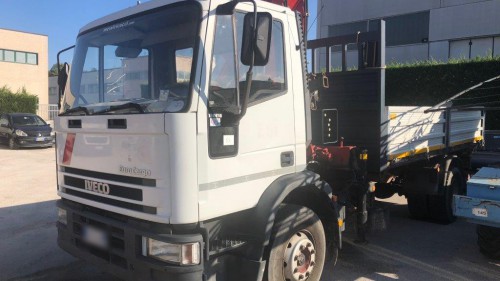 Image for product IVECO 150E18 CON GRU GORMACH
